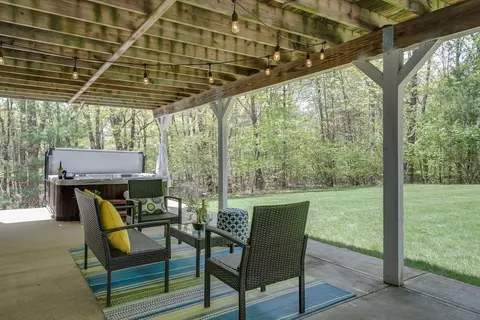 Exterior - 16 Cardiff Rd, Windham, NH 03087 photo 4 of 5