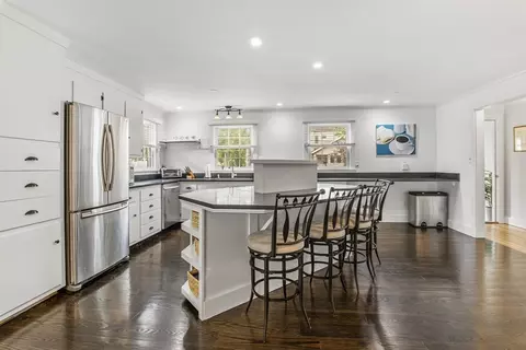 1403 Great Plain Ave, Needham, MA 02492 photo 12
