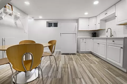 1403 Great Plain Ave, Needham, MA 02492 photo 32