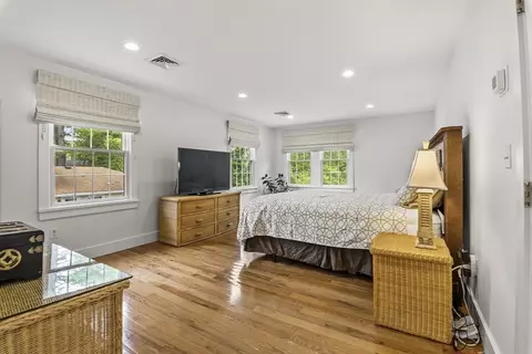 1403 Great Plain Ave, Needham, MA 02492 photo 21