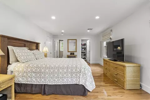1403 Great Plain Ave, Needham, MA 02492 photo 22