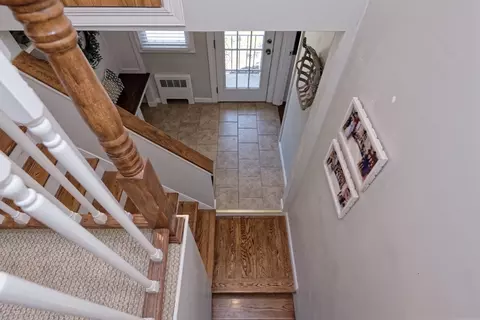 17 1st Ave, Northbridge, MA 01534 photo 33