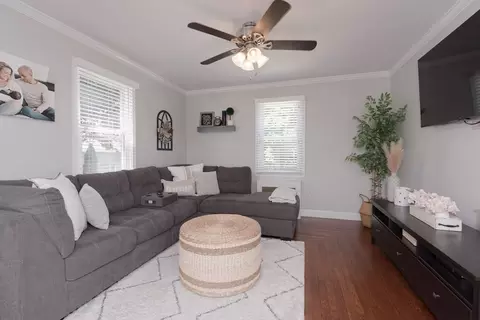 17 1st Ave, Northbridge, MA 01534 photo 17