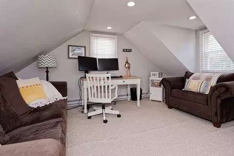 17 1st Ave, Northbridge, MA 01534 photo 34