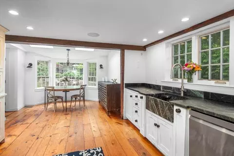 126 South St, Hingham, MA 02043 photo 9
