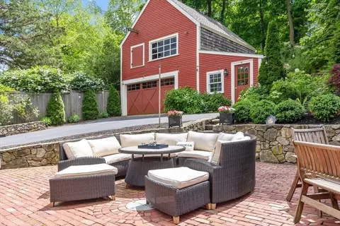 126 South St, Hingham, MA 02043 photo 28