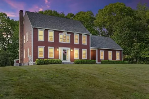 5 Wenlock Cir, Easton, MA 02356