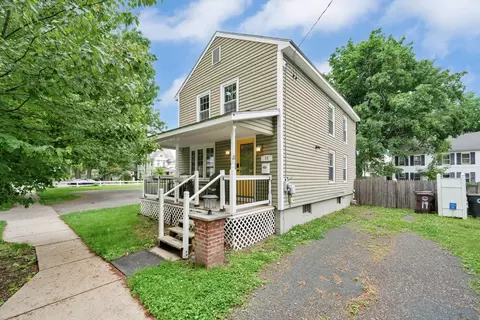 19 Spring St, Westfield, MA 01085