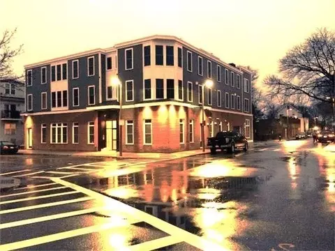 12 Mohawk #5, Boston, MA 02127