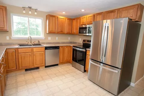 2 Ware Dr, Templeton, MA 01468 photo 15