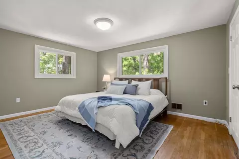 7 Spring Ln, Framingham, MA 01701 photo 12