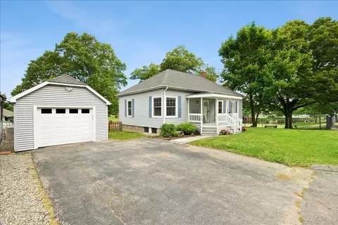 49 Pine Rd, Attleboro, MA 02703 photo 2