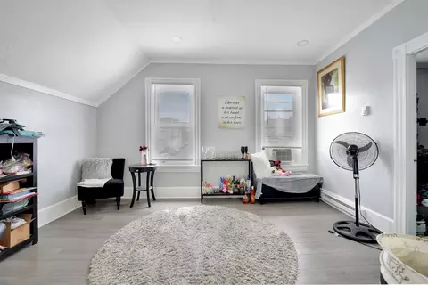 534 William St, Fall River, MA 02721 photo 3