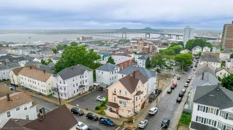 534 William St, Fall River, MA 02721 photo 32
