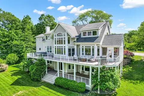 80 Church St, West Newbury, MA 01985