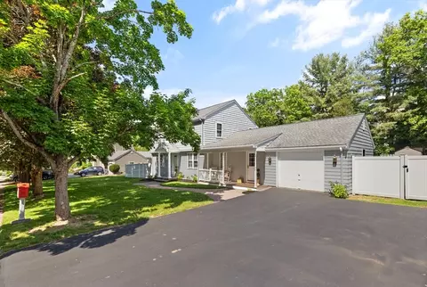 Exterior - 17 Collins Ave, Reading, MA 01867 photo 3 of 8