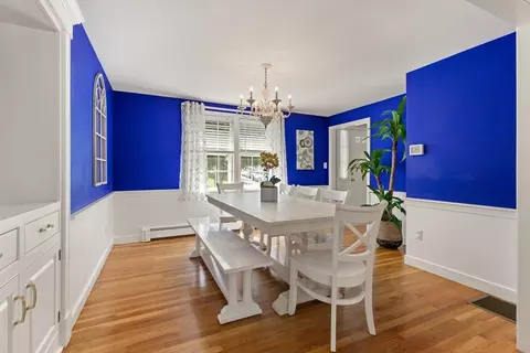 Dining - 17 Collins Ave, Reading, MA 01867 photo 2 of 2