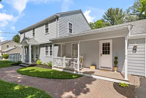 17 Collins Ave, Reading, MA 01867