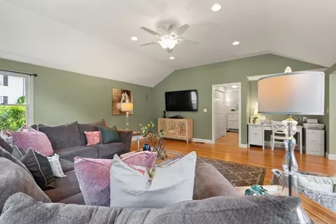 Other - 17 Collins Ave, Reading, MA 01867 photo 5 of 7
