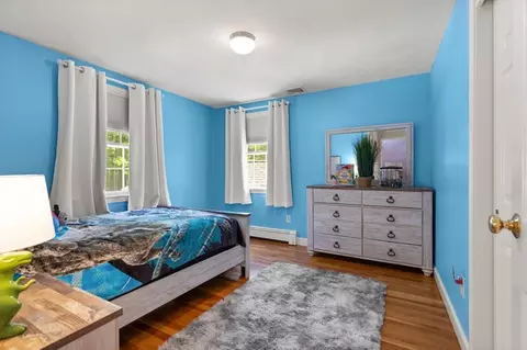 Bedroom - 17 Collins Ave, Reading, MA 01867 photo 5 of 6