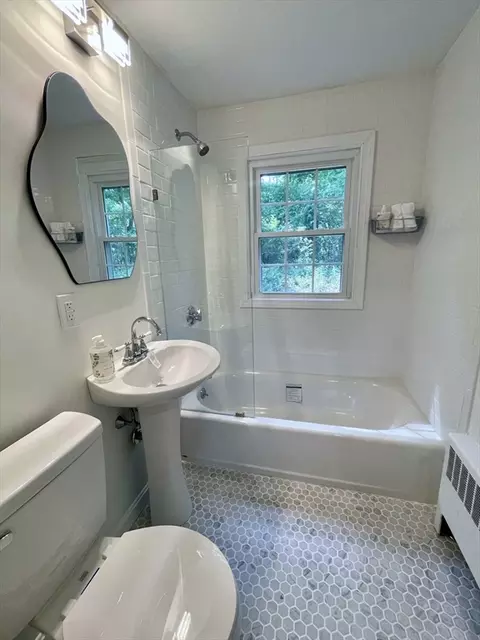 19 Robinwood Dr, Canton, MA 02021 photo 11