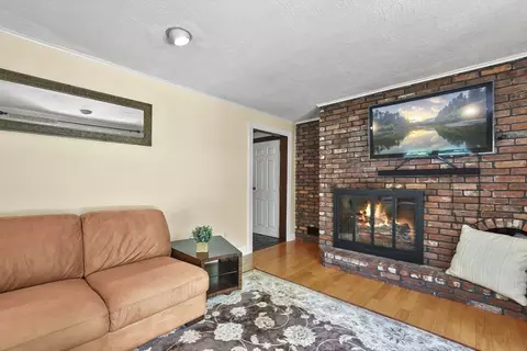 18 Bacon Rd, Framingham, MA 01701 photo 11