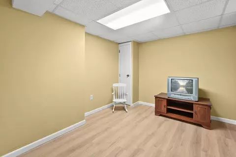 18 Bacon Rd, Framingham, MA 01701 photo 31