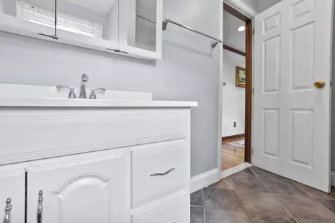 18 Bacon Rd, Framingham, MA 01701 photo 30