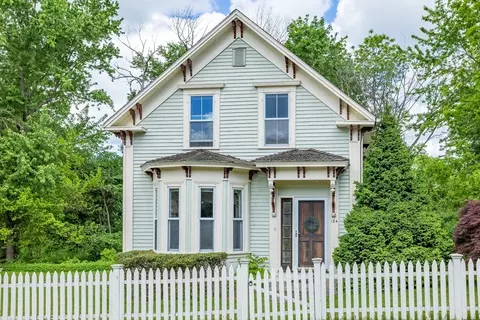 184 Main St, Westford, MA 01886
