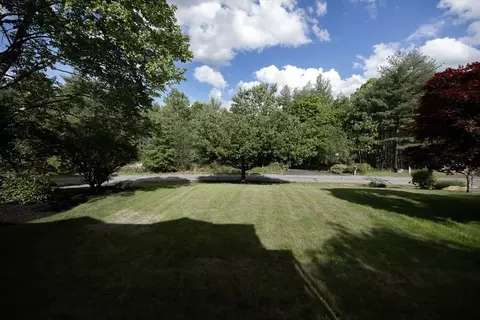 4 Pierce Ln, Upton, MA 01568 photo 7