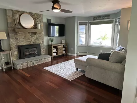 4 Pierce Ln, Upton, MA 01568 photo 11