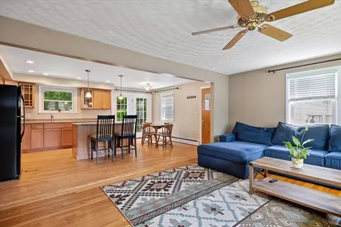 45 Douglas Rd, Gardner, MA 01440 photo 9
