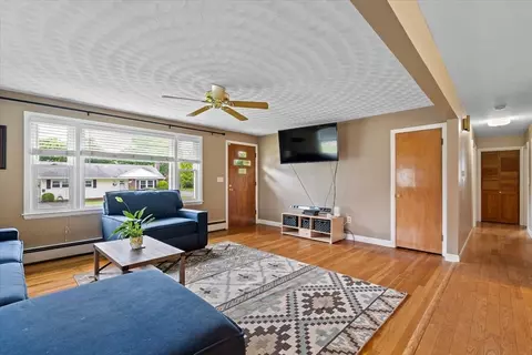 45 Douglas Rd, Gardner, MA 01440 photo 10