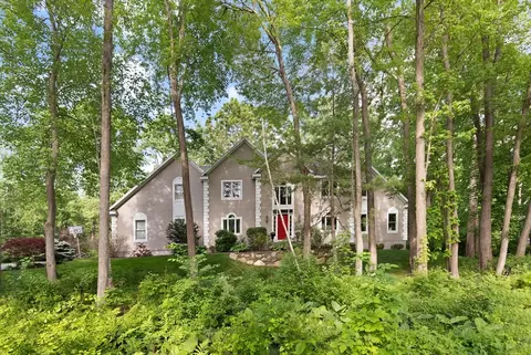 1 Spencer Ct, Andover, MA 01810