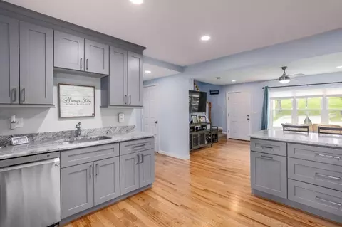 Kitchen - 8 Paris Ave # -B, Worcester, MA 01603 photo 5 of 5
