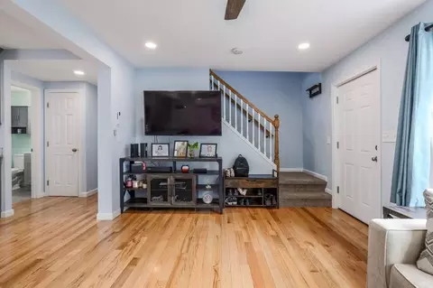 Entry Way - 8 Paris Ave # -B, Worcester, MA 01603 photo 1 of 1