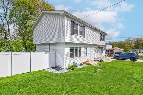 Other - 8 Paris Ave # -B, Worcester, MA 01603 photo 2 of 8