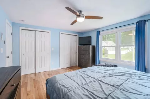 Bedroom - 8 Paris Ave # -B, Worcester, MA 01603 photo 3 of 4