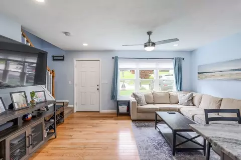 Other - 8 Paris Ave # -B, Worcester, MA 01603 photo 3 of 8