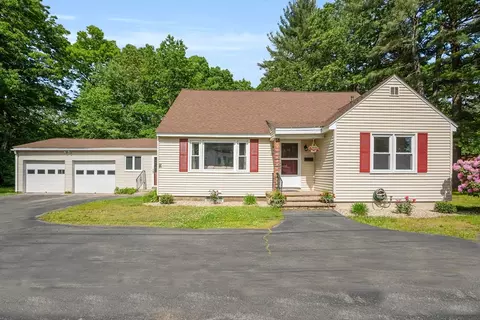 89 Oak Hill Rd, Westford, MA 01886