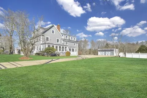 Exterior - 408 York St, Canton, MA 02021 photo 2 of 3