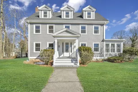408 York St, Canton, MA 02021