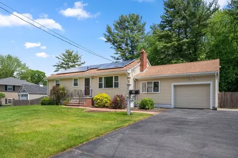 28 Emory St, Brockton, MA 02301