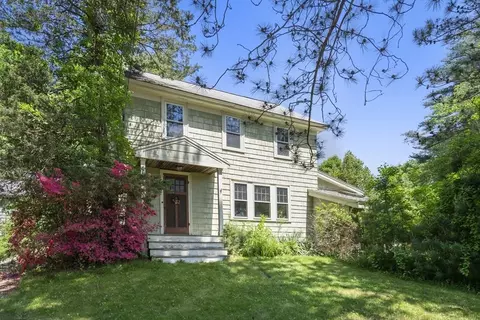 130 Forest Ave, Hudson, MA 01749