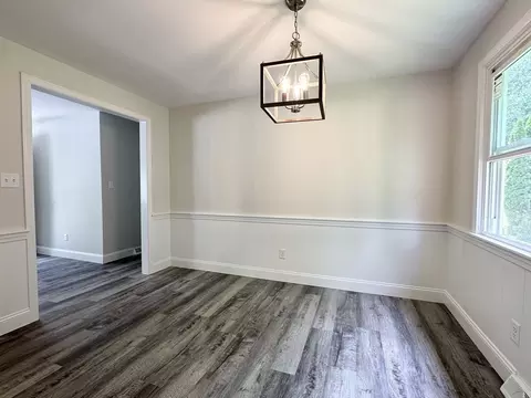 355 Ely Ave, West Springfield, MA 01089 photo 9