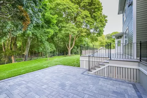 Exterior - 103 Wayne Rd, Needham, MA 02494 photo 3 of 6
