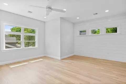 Bedroom - 103 Wayne Rd, Needham, MA 02494 photo 2 of 2