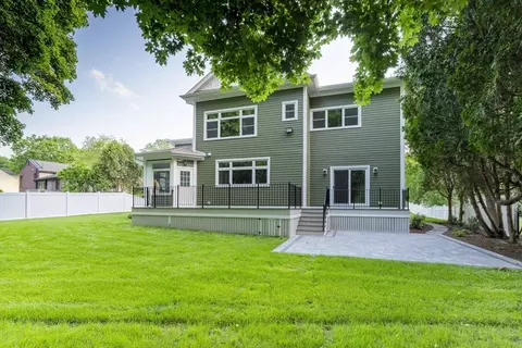 Exterior - 103 Wayne Rd, Needham, MA 02494 photo 5 of 6