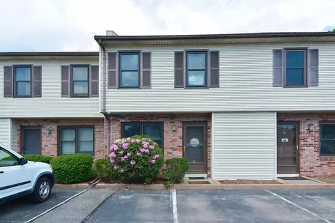 429 S Main St #9, Attleboro, MA 02703