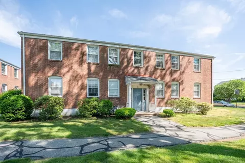 35 Colony Rd #4, West Springfield, MA 01089